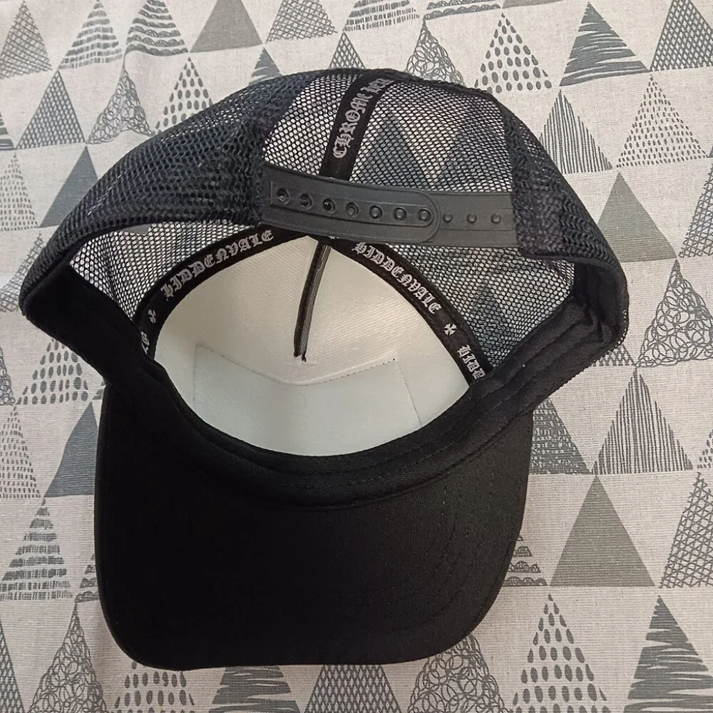 Chrome Hearts Mens Cross Embroidered Trucker Hat - Picture 6 of 6